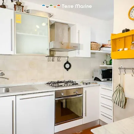 La Casa Del Glicine, Terre Marine * 阿梅利亚