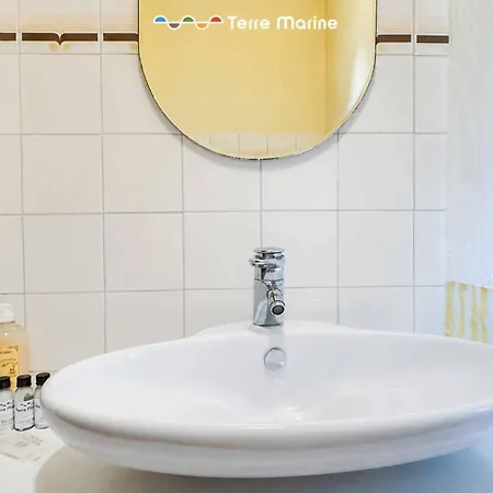 La Casa Del Glicine, Terre Marine 度假居 *